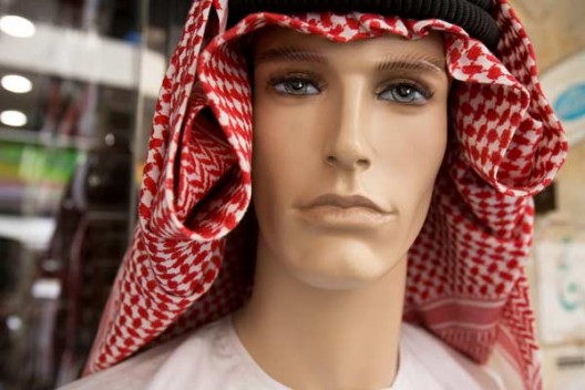 What do Arabs wear on their heads