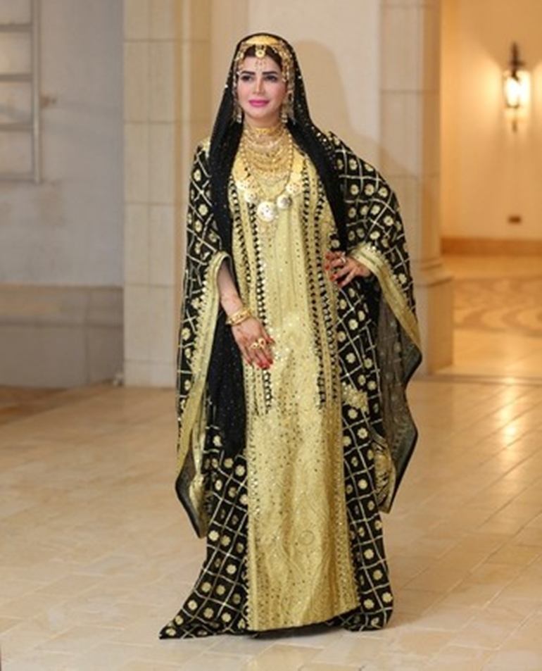 Manal Ahmed first Emirati woman to become Style Ambassador for Fashion ...