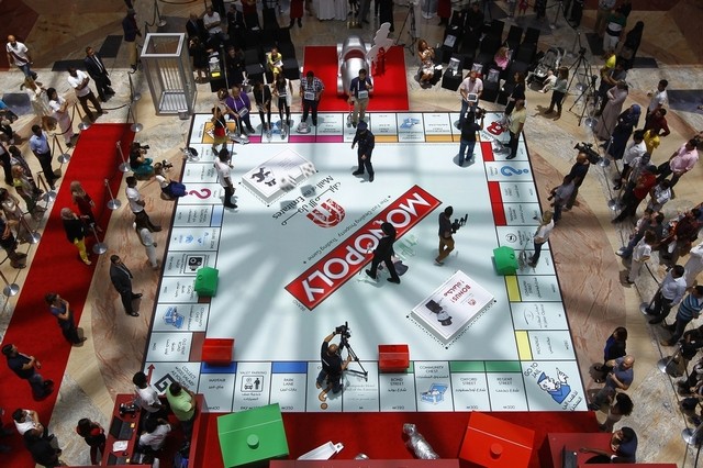giant monopoly comes to Mall of Emirates Dubai